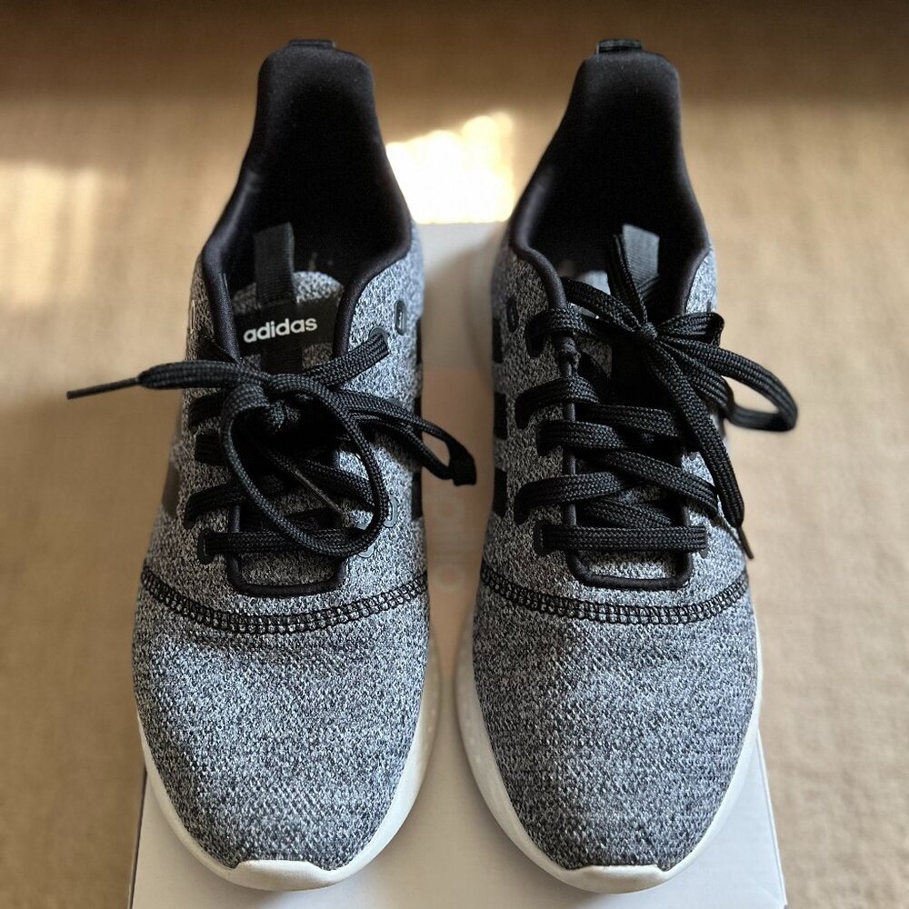 Adidas Cloudform Gray and Black Casual Running Shoe (size 10)